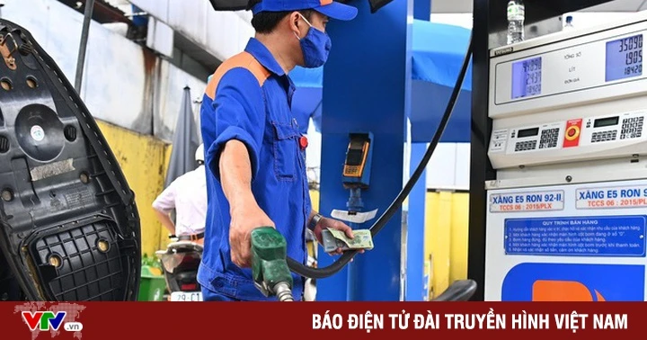 Nhập khẩu 42% lượng xăng dầu tiêu thụ trong nước để ổn định nguồn cung