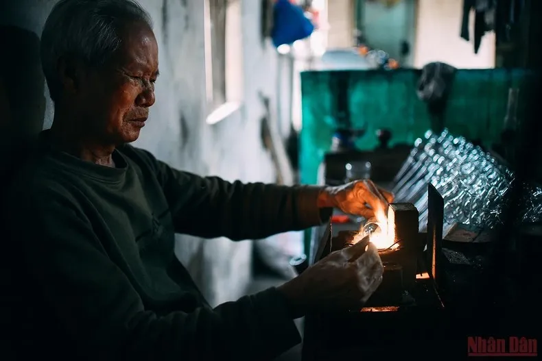 Nghề đậu bạc. Ảnh: Minh Duy Nghề đậu bạc. Ảnh: Minh Duy