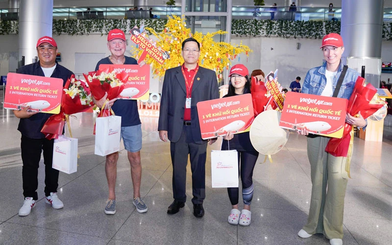 Vietjet rộn ràng đón chào năm mới 2024