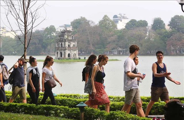 Hà Nội đứng thứ 2 trong danh sách các thành phố có mức chi phí du lịch phải chăng nhất với du khách quốc tế trong năm 2024. Ảnh minh họa.