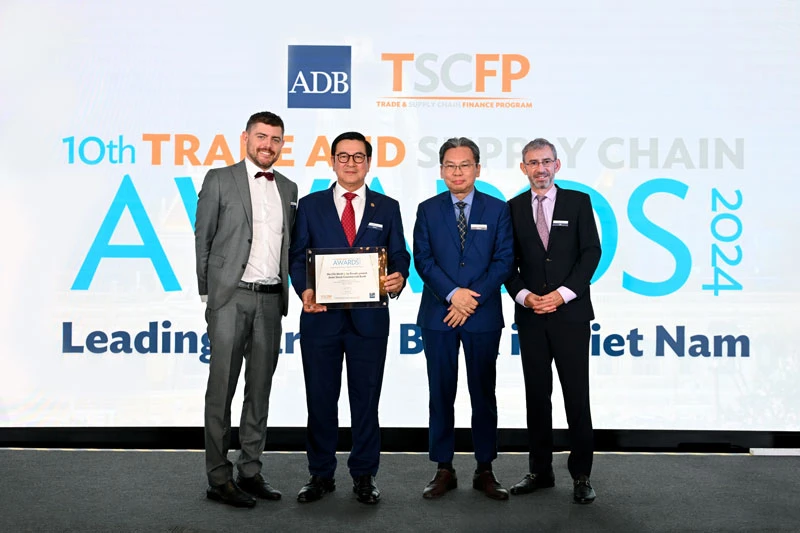 ADB vinh danh HDBank ‘Ngân hàng đối tác hàng đầu tại Việt Nam’