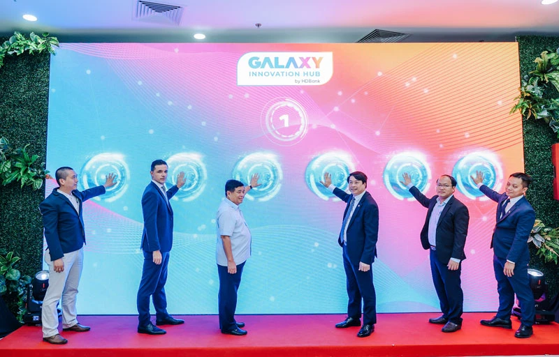 Lễ khai trương Trung tâm Đổi mới Sáng tạo Galaxy Innovation Hub miền Bắc với sự tham dự của Bộ trưởng Bộ Kế hoạch - Đầu tư Nguyễn Chí Dũng