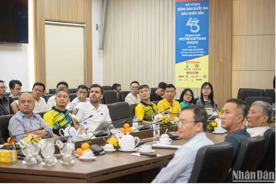 Các đại biểu tham dự buổi họp báo. 4.jpg