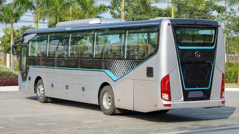 Xe bus cao cấp Mercedes-Benz xuất khẩu sang Thái Lan BusTha15.jpg