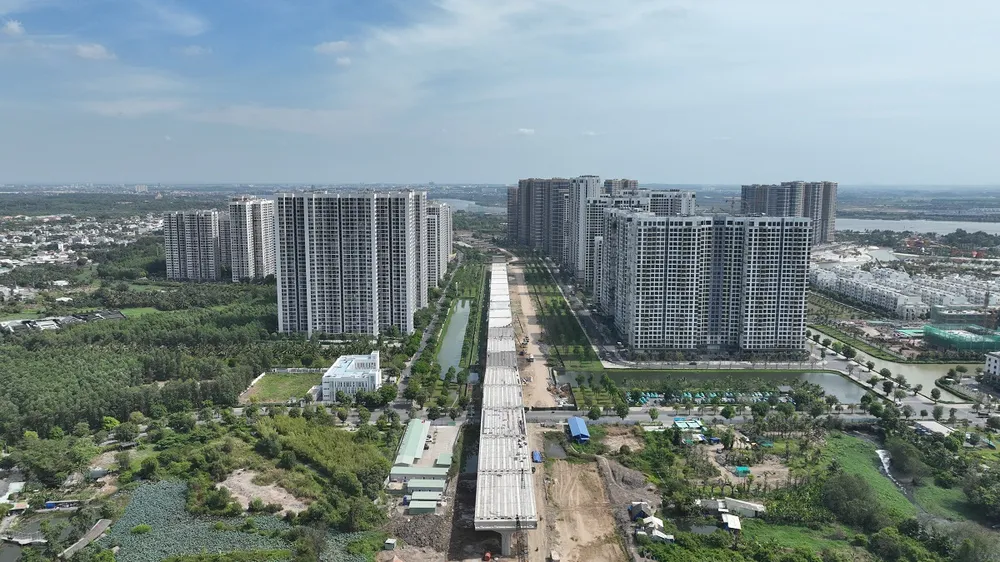 Vành đai 3 xuyên tâm Vinhomes Grand Park giúp rút ngắn thời gian di chuyển tới 2 sân bay quốc tế A4.JPG