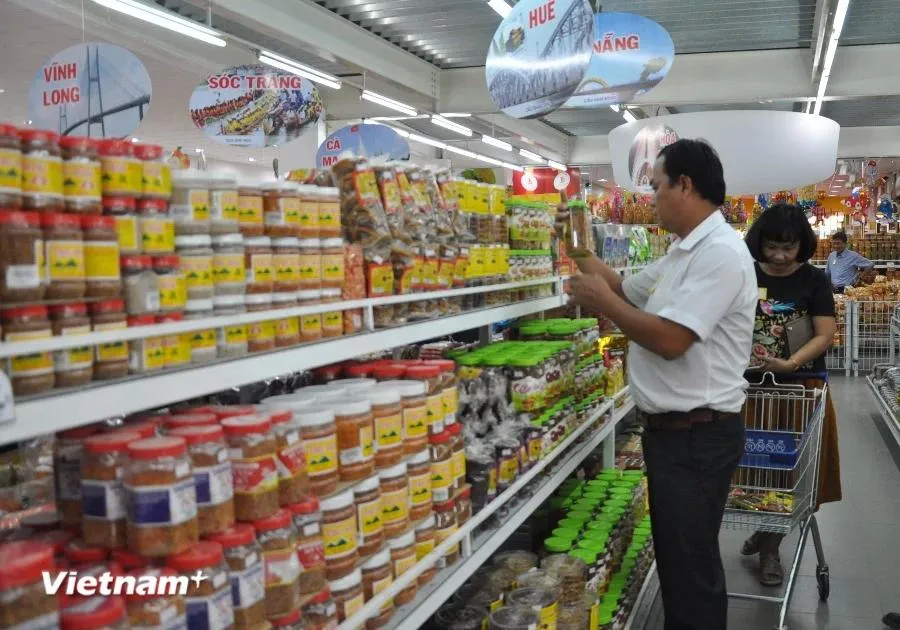 Bộ Công Thương yêu cầu đảm bảo hàng thiết yếu sau bão số 3