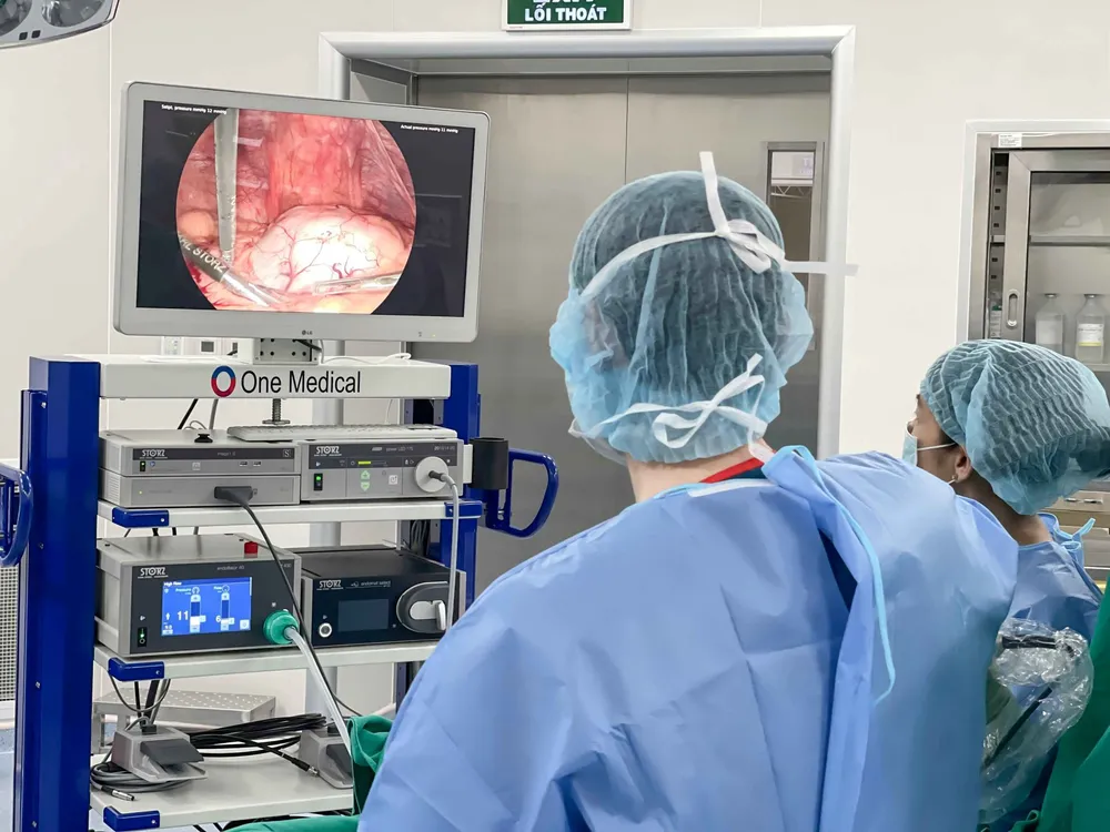 Bệnh nhân hồi phục tốt sau mổ, được chăm sóc trong môi trường đạt chuẩn, không cần chuyển viện lên tuyến trên. Anh 2 (3).jpg
