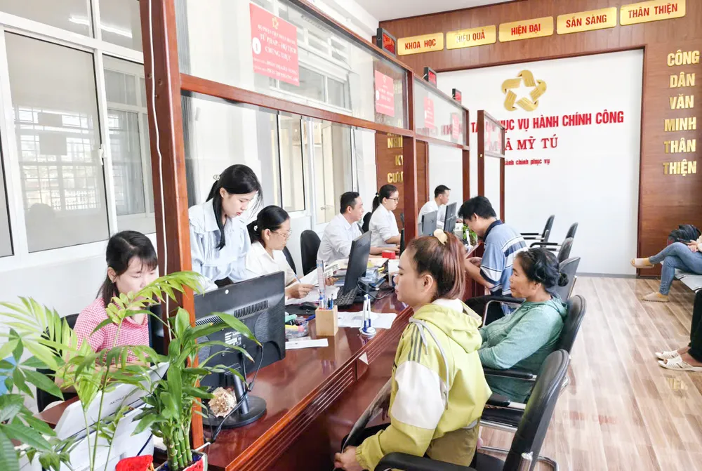 Trung tâm phục vụ hành chính công xã Mỹ Tú