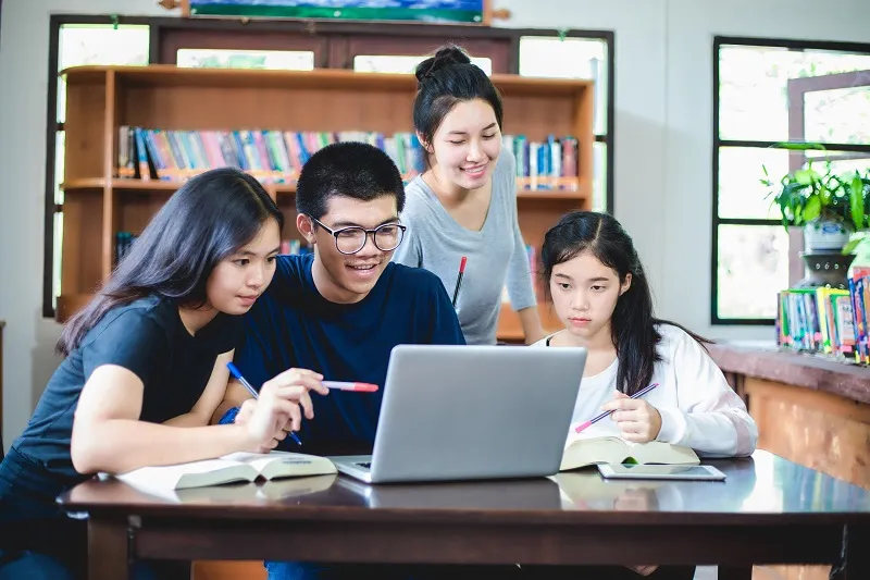 Học phí đại học có xu hướng gia tăng.