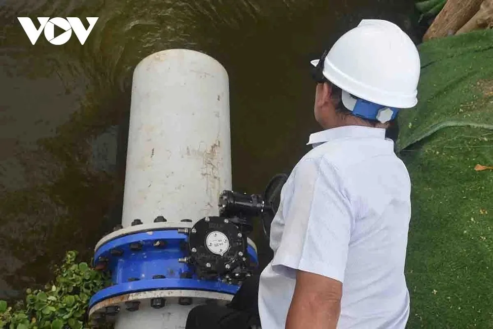 Công suất trung bình của Nhà máy xử lý nước thải Hồ Tây vào khoảng 13.000 m3 ngày/đêm. Trước đây, nước thải sau xử lý của nhà máy chảy ra sông Nhuệ, qua cửa B Hồ Tây Công suất trung bình của Nhà máy xử lý nước thải Hồ Tây vào khoảng 13.000 m3 ngày/đêm. Trước đây, nước thải sau xử lý của nhà máy chảy ra sông Nhuệ, qua cửa B Hồ Tây