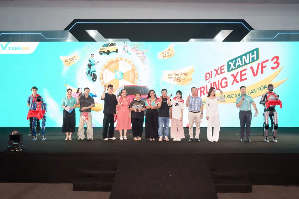 Phiên quay số cuối cùng của chương trình “Hào khí Việt Nam - Sức xanh lan tỏa” diễn ra tại Trung tâm Triển lãm Việt Nam VEC (Đông Anh, Hà Nội)