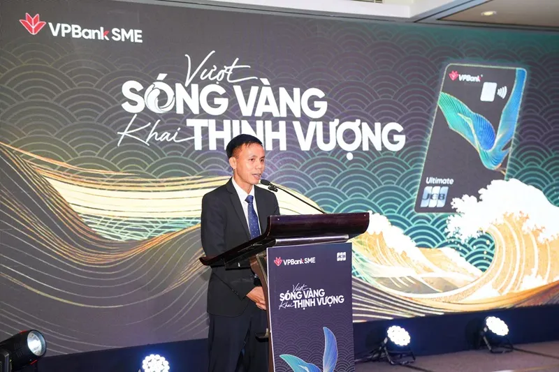 Ông Đào Gia Hưng - Phó Giám đốc VPBankSME chia sẻ tại Lễ ra mắt thẻ VPBiz JCB Ultimate Anh 3.jpeg