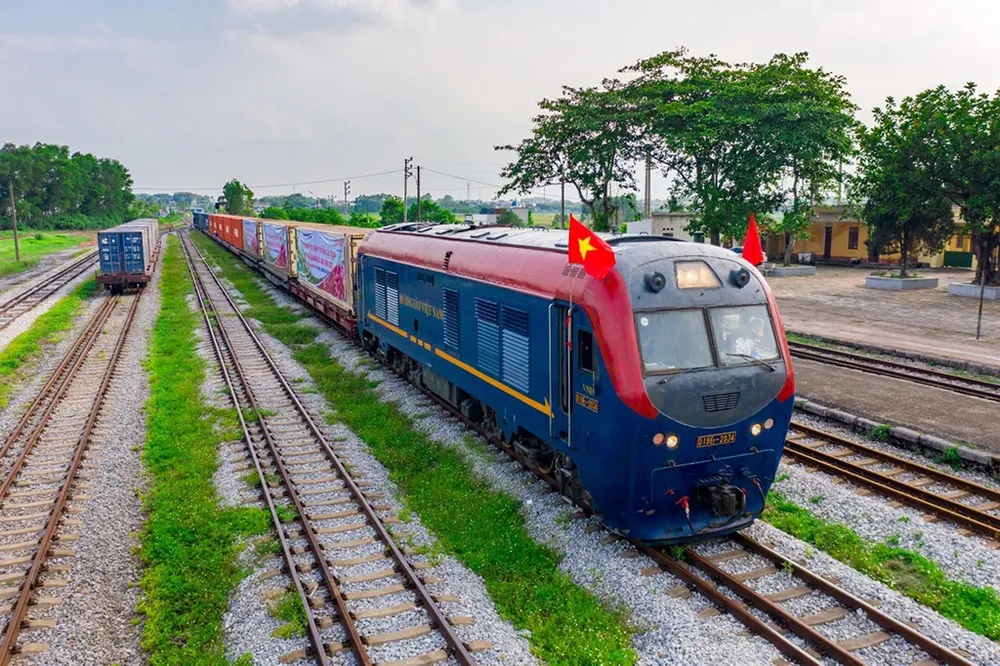 Mở bán online vé tàu liên vận đi Trung Quốc