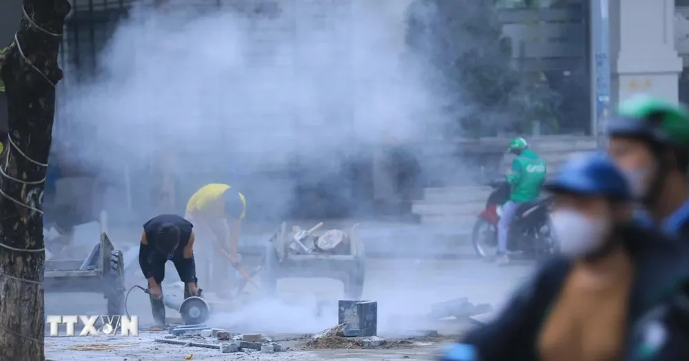  Cấp bách kiểm soát ô nhiễm không khí tại đô thị