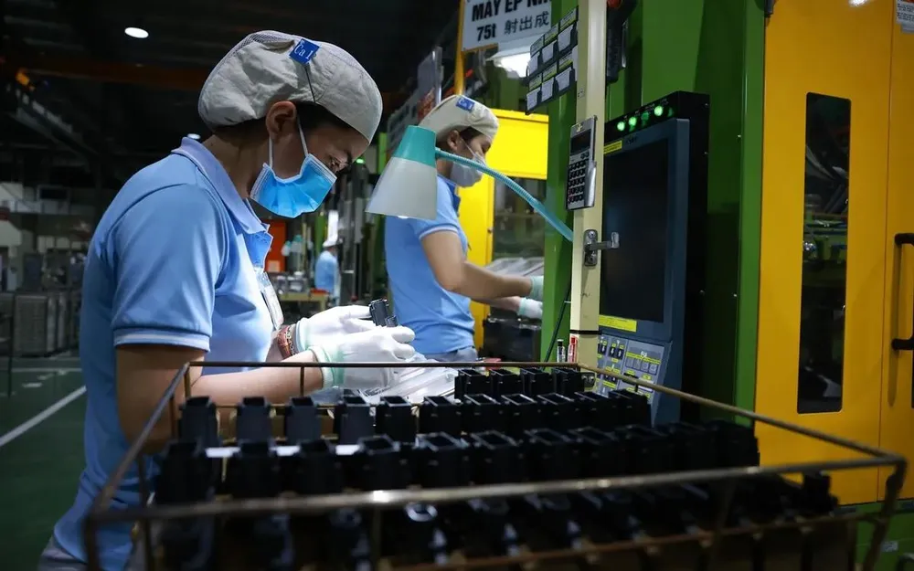 Việt Nam có nguy cơ rơi vào bẫy gia công và bỏ lỡ cơ hội làn sóng FDI mới