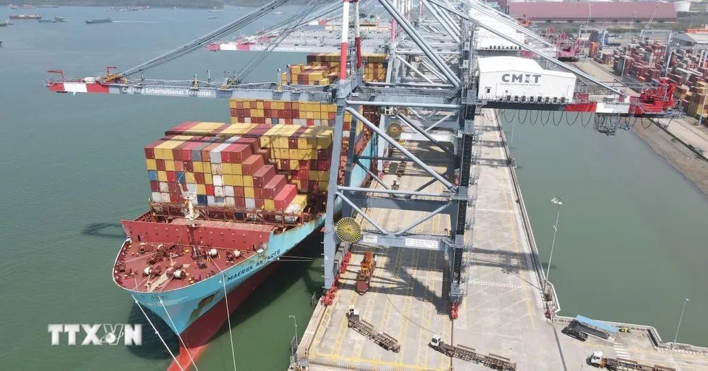 Cảng Quốc tế Cái Mép. (Ảnh: Huỳnh Sơn/TTXVN) 