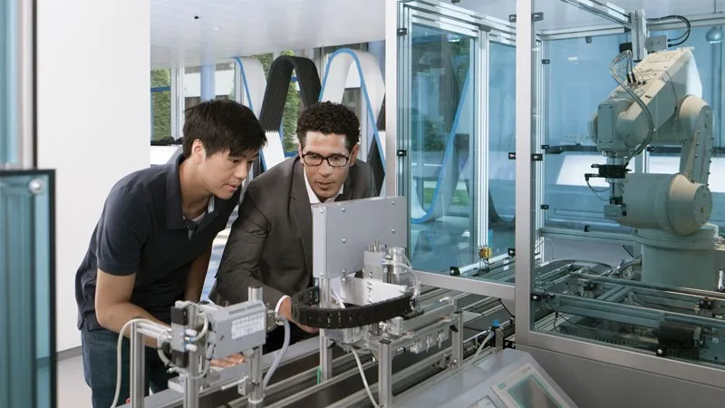 Giấy phép lao động trong trung tâm tài chính quốc tế tối đa 10 năm