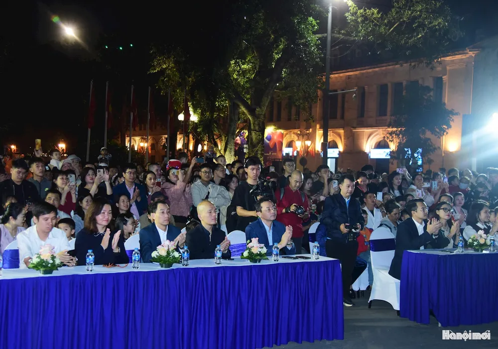 Đây là hoạt động hưởng ứng chuỗi chương trình văn hóa - nghệ thuật của thành phố Hà Nội chào đón Tết Dương lịch 2026, phục vụ nhân dân Thủ đô và du khách trong nước, quốc tế.