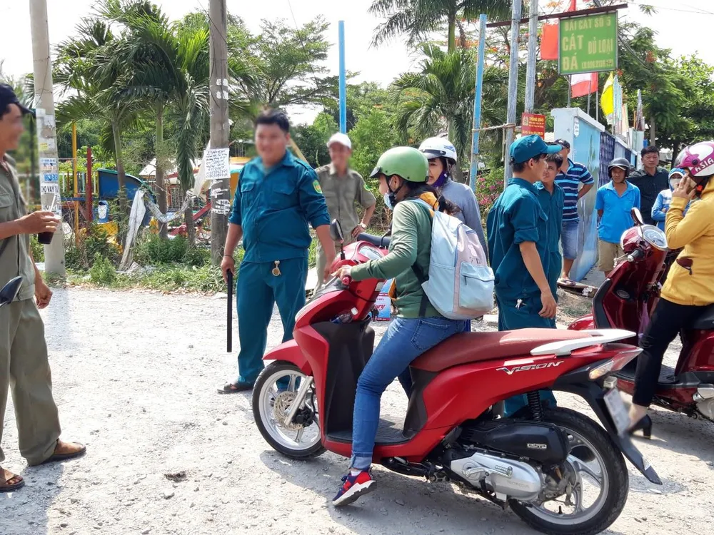 3 người trong cùng 1 gia đình chết trên vũng máu ảnh 2