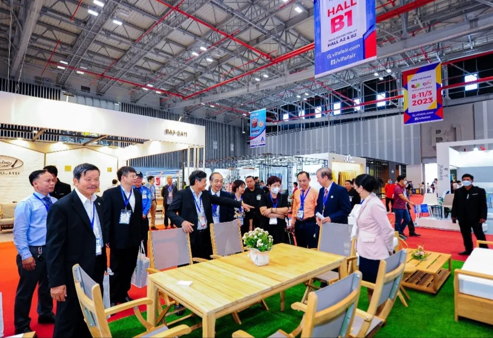 Sự kiện thu hút đông đảo doanh nghiệp và khách hàng trong và ngoài nước Sự kiện thu hút đông đảo doanh nghiệp và khách hàng trong và ngoài nước