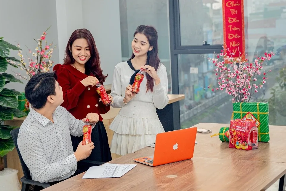 Thanh nhiệt với Trà Dr Thanh giúp bạn luôn tươi mát đón tết Thanh nhiệt với Trà Dr Thanh giúp bạn luôn tươi mát đón tết