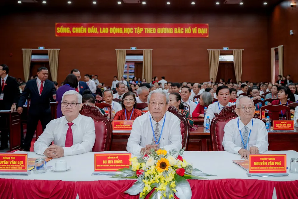 Các đại biểu tham dự đại hội. Ảnh: XUÂN TRUNG z6932763941819_ee6f11e7def3bb77031fc95ceb769159.jpg