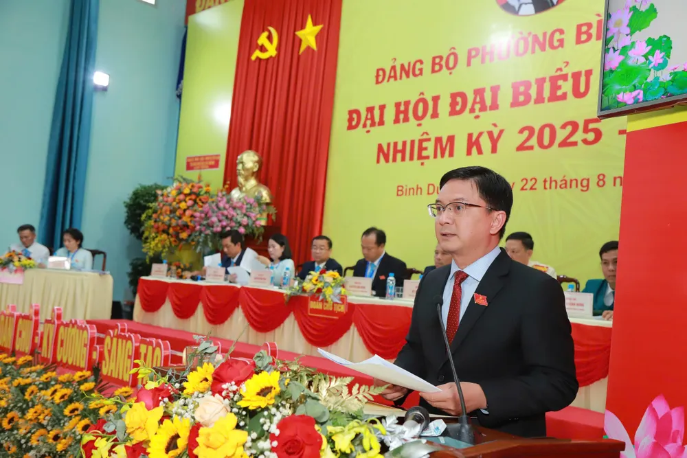 Trưởng Ban Tuyên giáo và Dân vận Thành ủy TPHCM, Phó Chủ tịch UBND TPHCM Nguyễn Mạnh Cường phát biểu chỉ đạo tại đại hội. Ảnh: XUÂN TRUNG z6933651285955_6542e8a71804573270d80c7e7bc6f851.jpg
