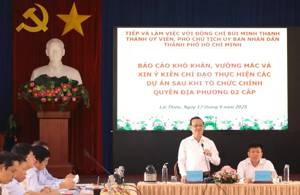 Đồng chí Bùi Minh Thạnh phát biểu tại buổi làm việc 1000029584.jpg