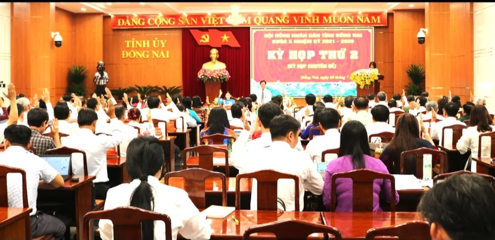 Các đại biểu dự kỳ họp thứ 2, HĐND tỉnh Đồng Nai ngày 8-7 1000029760.jpg