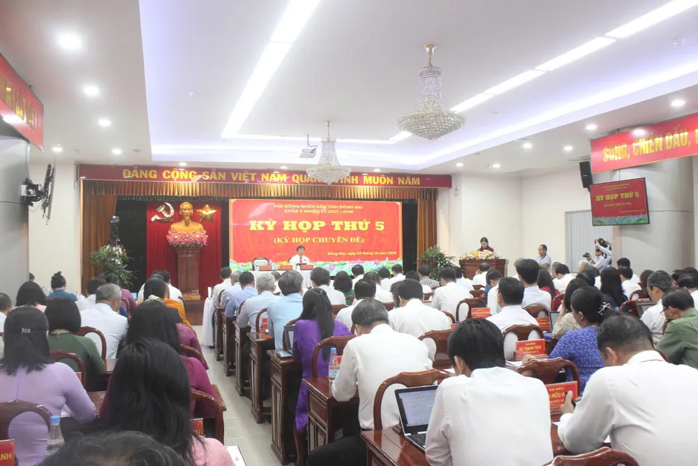 Toàn cảnh kỳ họp 1000029821.jpg