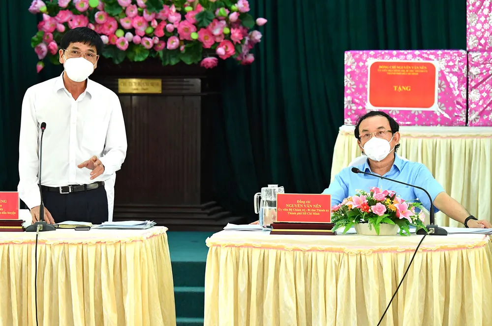 Bí thư Thành ủy TPHCM Nguyễn Văn Nên: Vừa đảm bảo chống dịch, vừa đảm bảo “sức khỏe” nền kinh tế ảnh 4