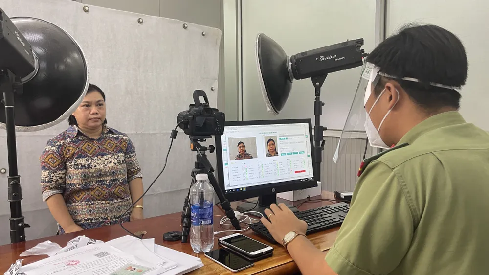 Các quận huyện và TP Thủ Đức đổi, cấp mới CCCD gắn chíp trở lại ảnh 3