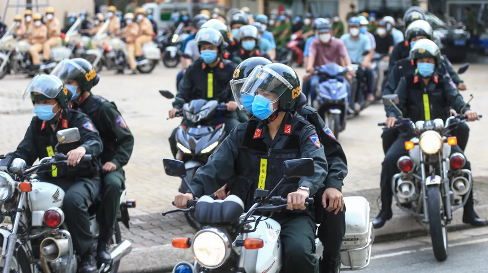 Công an TPHCM bắt nhiều tội phạm sau khi nới lỏng giãn cách. Ảnh: DŨNG PHƯƠNG