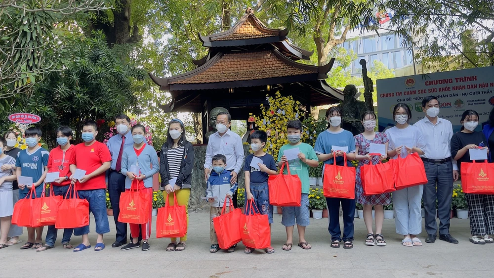 Chung tay chăm sóc sức khỏe người dân hậu nhiễm Covid-19 ảnh 7 Chung tay chăm sóc sức khỏe người dân hậu nhiễm Covid-19 ảnh 7