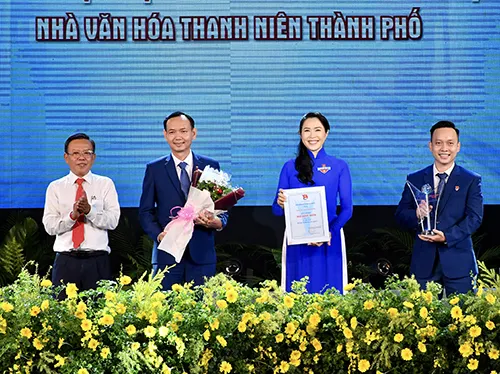 Phó Bí thư Thành ủy TPHCM Nguyễn Hồ Hải: Cán bộ Đoàn là “thủ lĩnh”, “người bạn” của thanh niên ảnh 5