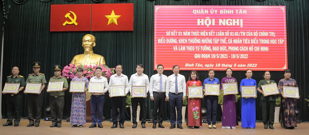 Lan tỏa sâu rộng tinh thần học Bác trong cán bộ, đảng viên ảnh 2