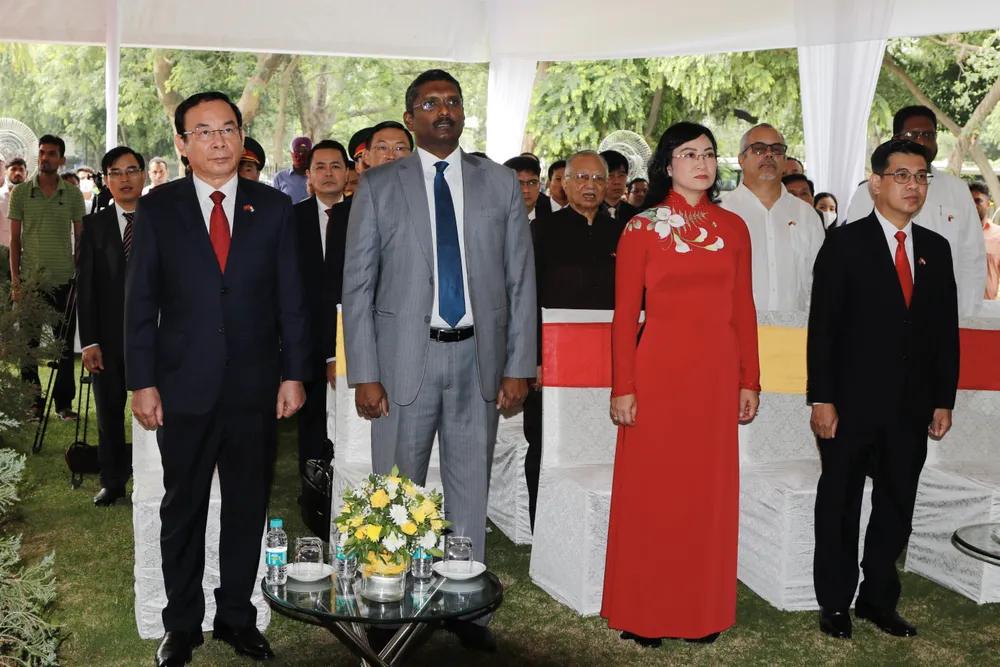 Bí thư Thành ủy TPHCM Nguyễn Văn Nên dự lễ khánh thành tượng Bác Hồ tại Thủ đô New Delhi ảnh 2