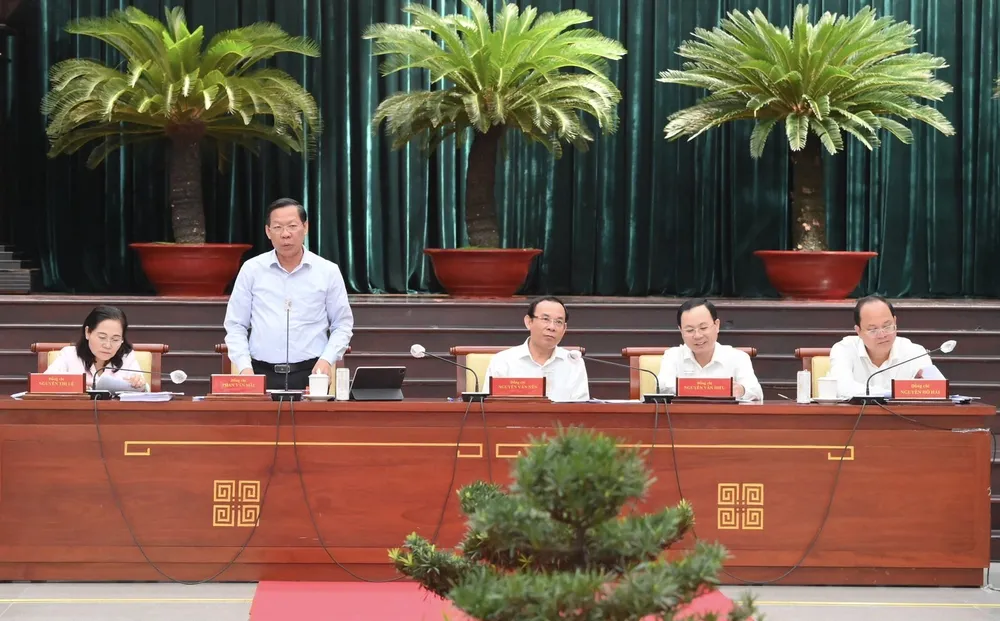 Bí thư Thành ủy TPHCM: Cần sự ủng hộ, giám sát của nhân dân trong phòng, chống tham nhũng, tiêu cực ảnh 4