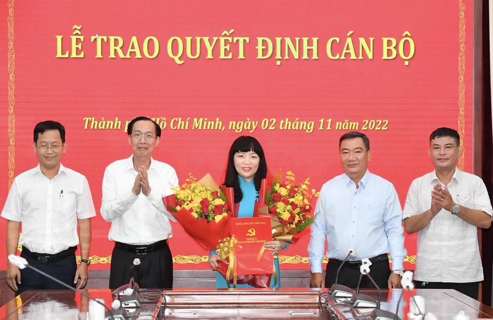 Đồng chí Phạm Thị Hồng Hà giữ chức Phó Trưởng Ban Nội chính Thành ủy TPHCM ảnh 3