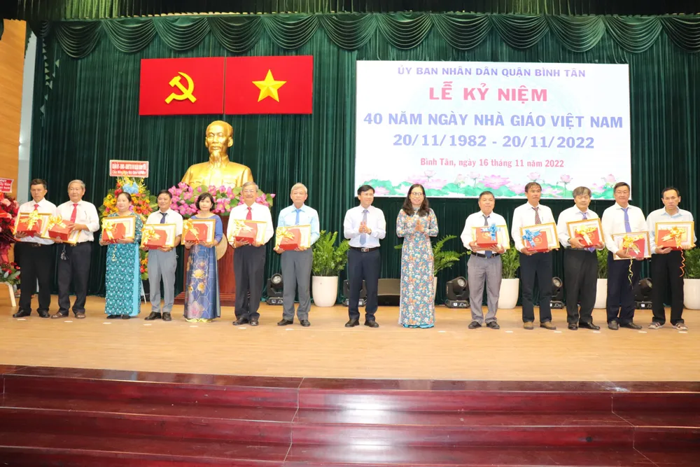 Đến năm 2025, quận Bình Tân xây dựng từ 700 đến 1000 phòng học mới ảnh 2