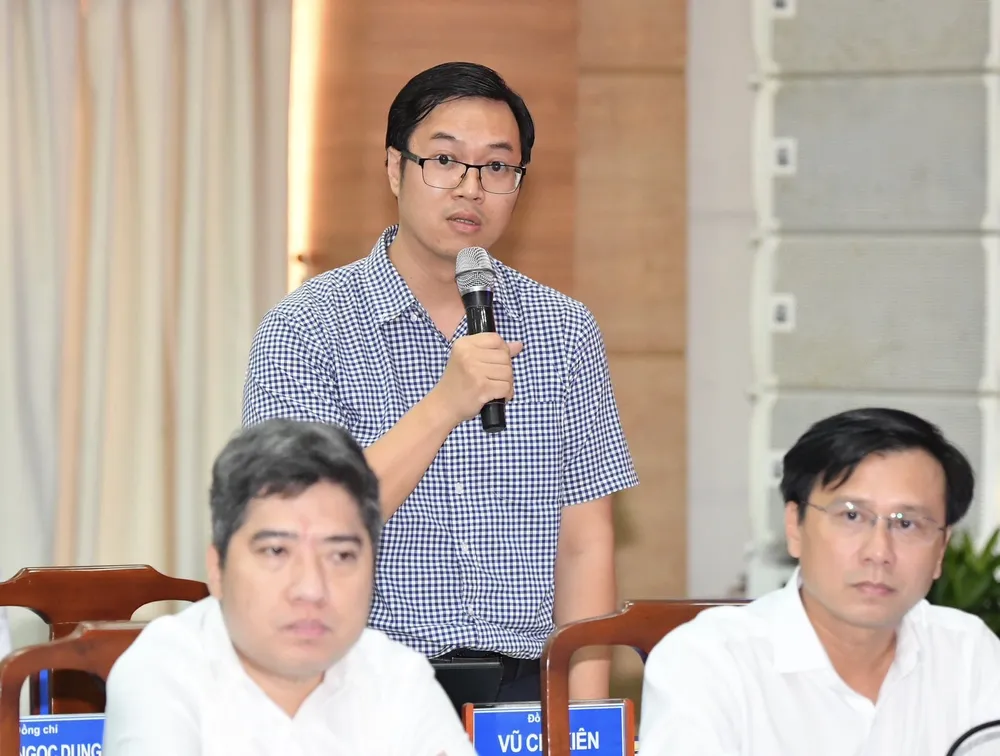 Chủ tịch UBND TPHCM Phan Văn Mãi: Sẽ có ban chỉ đạo giải quyết dự án treo ảnh 9