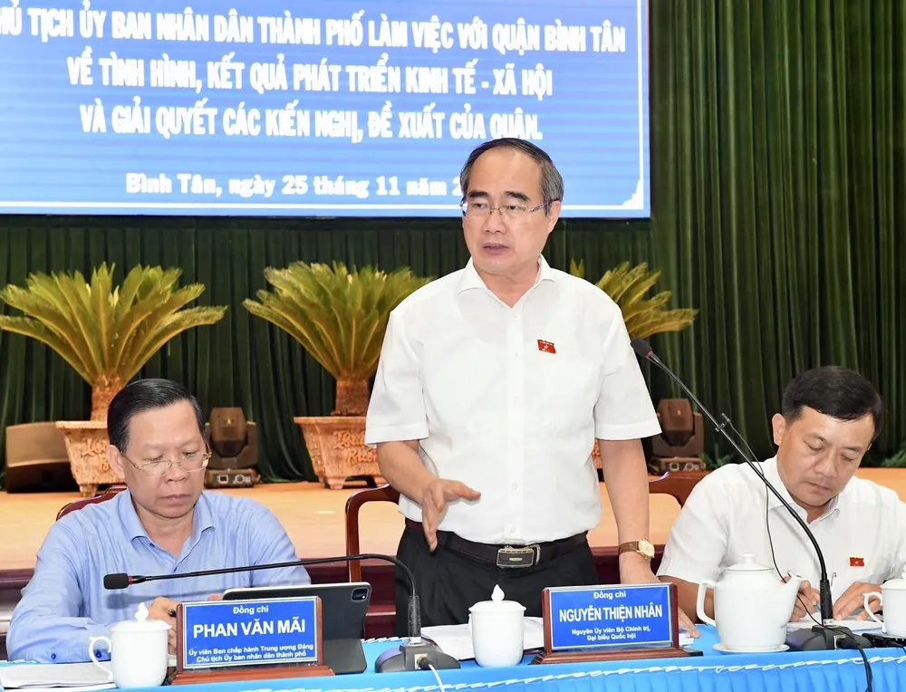 Chủ tịch UBND TPHCM Phan Văn Mãi: Sẽ có ban chỉ đạo giải quyết dự án treo ảnh 3