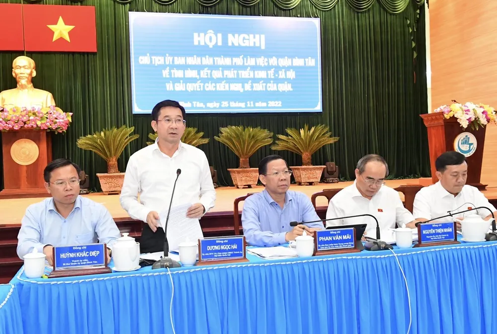 Chủ tịch UBND TPHCM Phan Văn Mãi: Sẽ có ban chỉ đạo giải quyết dự án treo ảnh 5