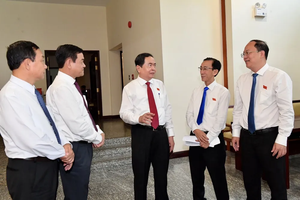 Phó Chủ tịch Thường trực Quốc hội: Tập trung cao độ phục hồi sản xuất, chăm lo đời sống người dân ảnh 4