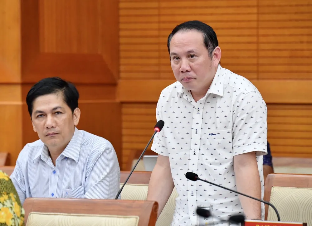 Phó Giám đốc Sở Nội vụ TPHCM Lâm Hùng Tấn phát biểu. Ảnh: VIỆT DŨNG