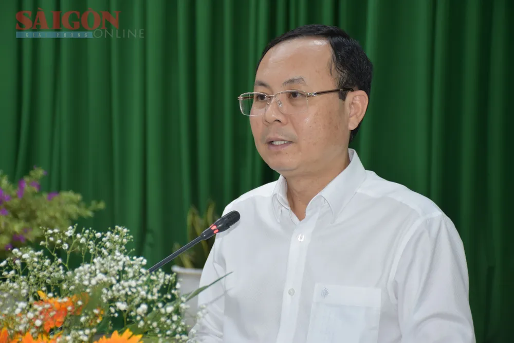 Phó Bí thư Thành ủy TPHCM Nguyễn Văn Hiếu phát biểu chỉ đạo hội nghị. Ảnh: VĂN MINH