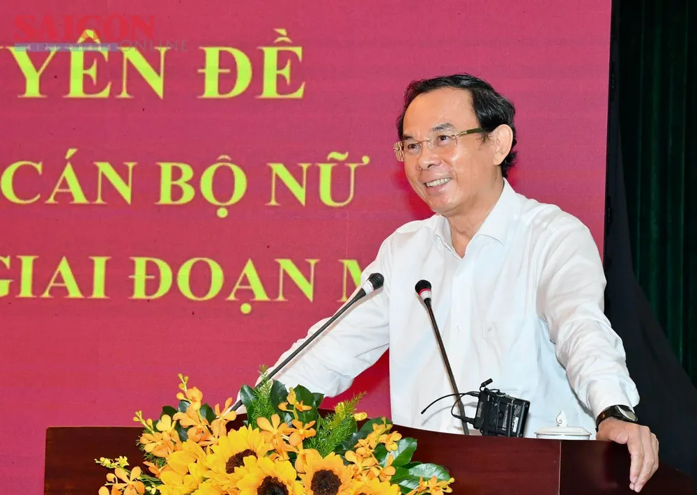 Bí thư Thành ủy TPHCM Nguyễn Văn Nên phát biểu tại hội nghị. Ảnh: VIỆT DŨNG Bí thư Thành ủy TPHCM Nguyễn Văn Nên phát biểu tại hội nghị. Ảnh: VIỆT DŨNG