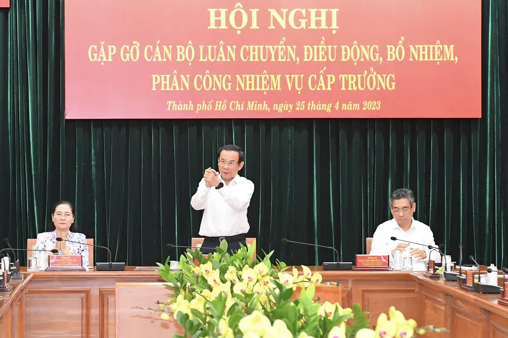 Bí thư Thành ủy TPHCM Nguyễn Văn Nên dự buổi gặp mặt. Ảnh: VIỆT DŨNG