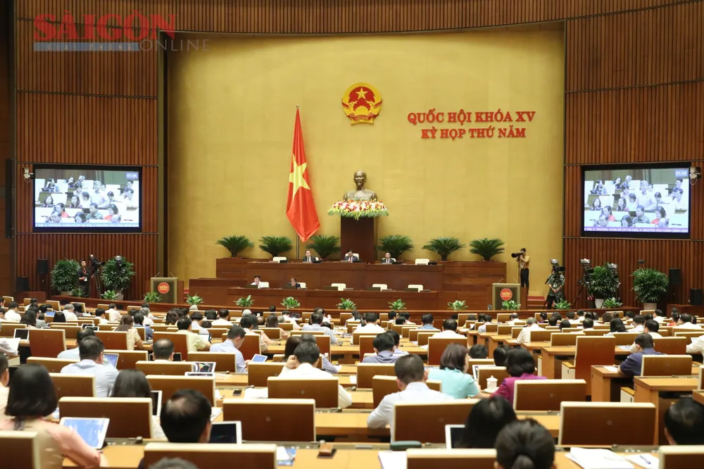 Quốc hội tiếp tục ngày làm việc thứ hai tại hội trường. Ảnh: QUANG PHÚC Quốc hội tiếp tục ngày làm việc thứ hai tại hội trường. Ảnh: QUANG PHÚC