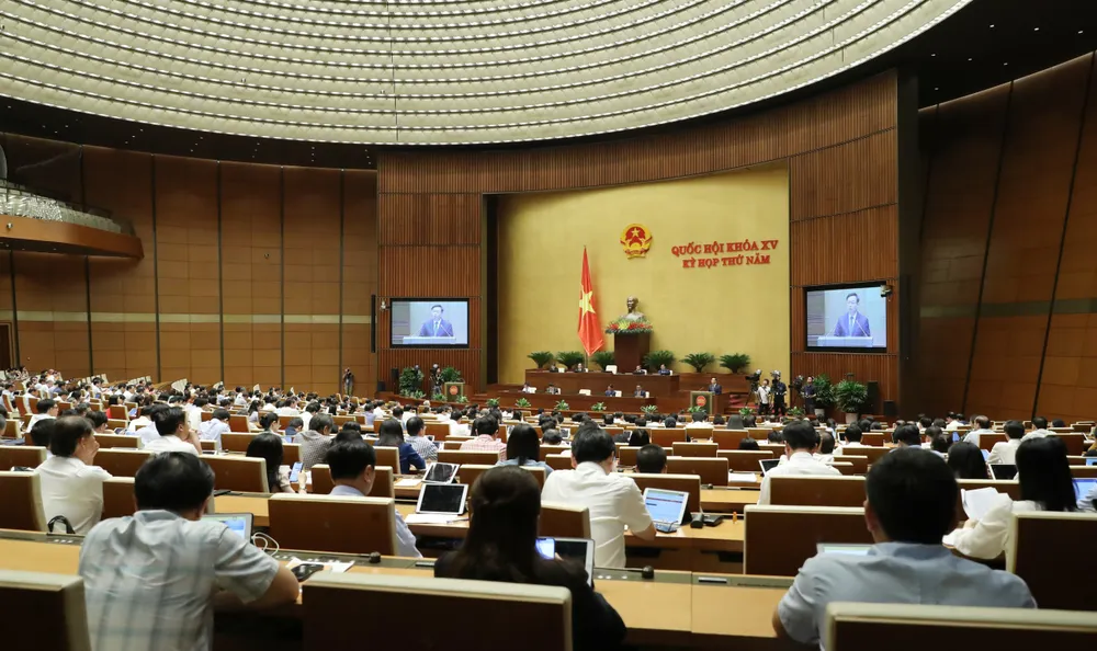 Quốc hội chất vấn sáng 7-6. Ảnh: QUANG PHÚC Quốc hội chất vấn sáng 7-6. Ảnh: QUANG PHÚC